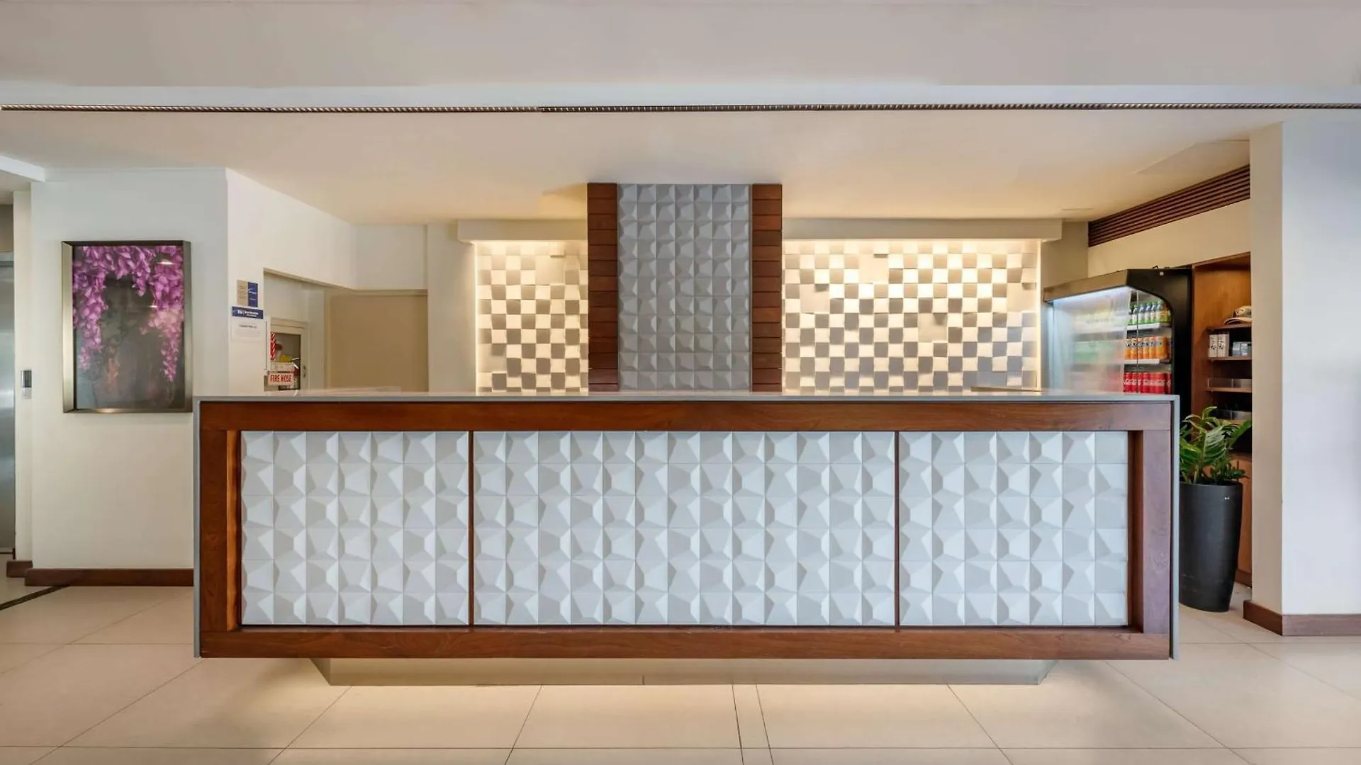 Hotel Condado Palm Inn San Juan, Tapestry Collection By Hilton