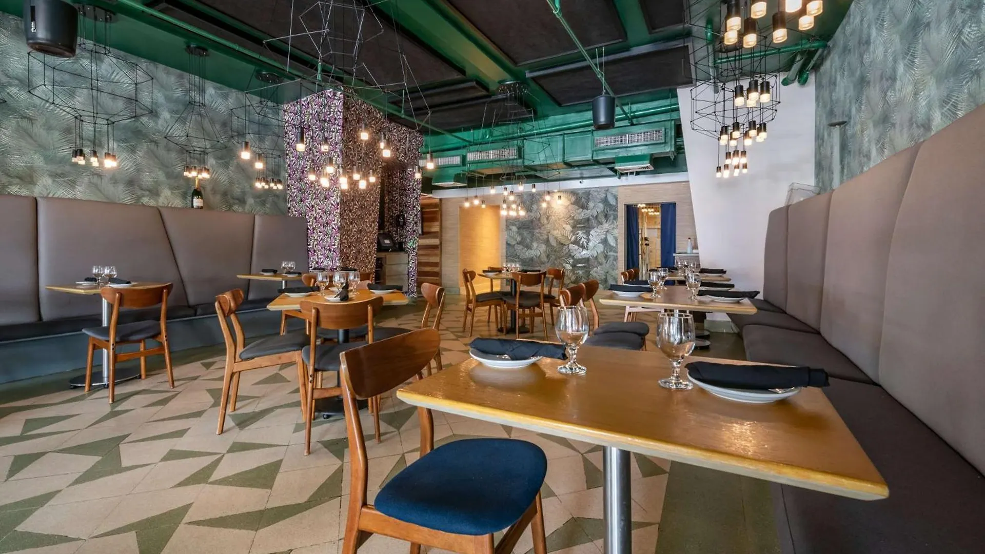 Best Western Plus Condado Palm Inn San Juan Hotel